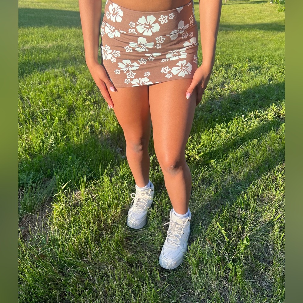 BROWN FOREVER 21 SKIRT
